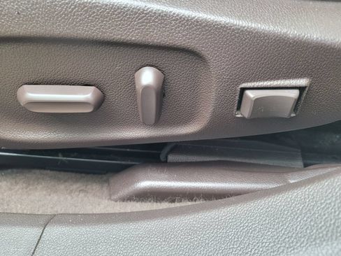 Used 2016 Buick Verano Leather w/ Experience Buick Package FWD image 23