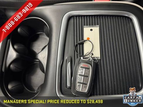 Used 2024 Chrysler Pacifica Limited FWD image 28