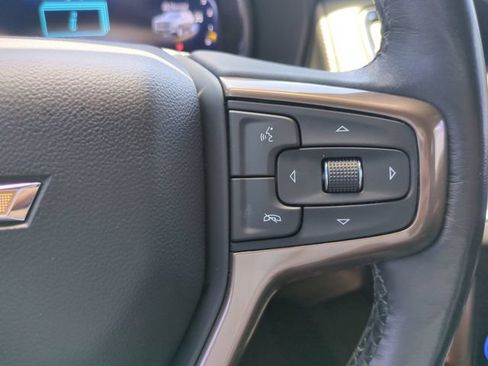 Used 2022 Chevrolet Suburban High Country AWD/4WD image 31