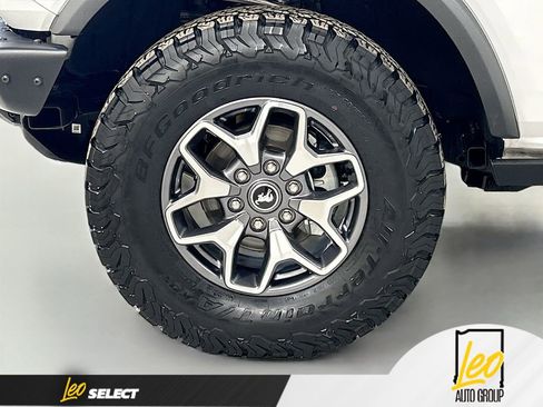 Used 2024 Ford Bronco Badlands image 30