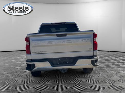 Used 2021 Chevrolet Silverado 1500 LT image 4