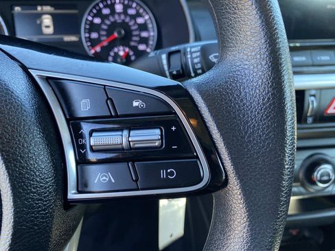 Used 2024 Kia Forte LXS image 15