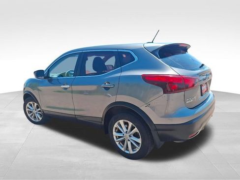Used 2017 Nissan Rogue Sport S w/ S Appearance Package AWD/4WD image 5