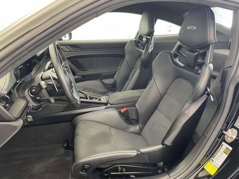 Certified 2024 Porsche 911 GT3 RWD image 5