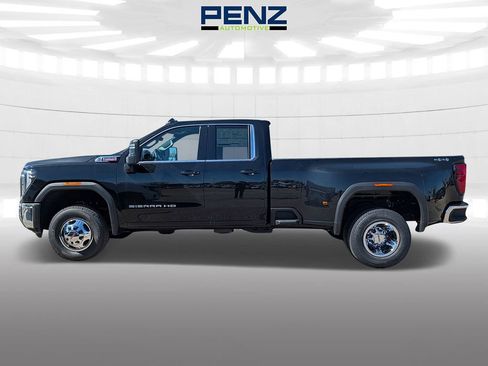 New 2026 GMC Sierra 3500 SLE w/ SLE Convenience Package AWD/4WD image 3