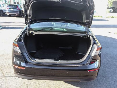 Used 2024 Honda Accord EX image 37