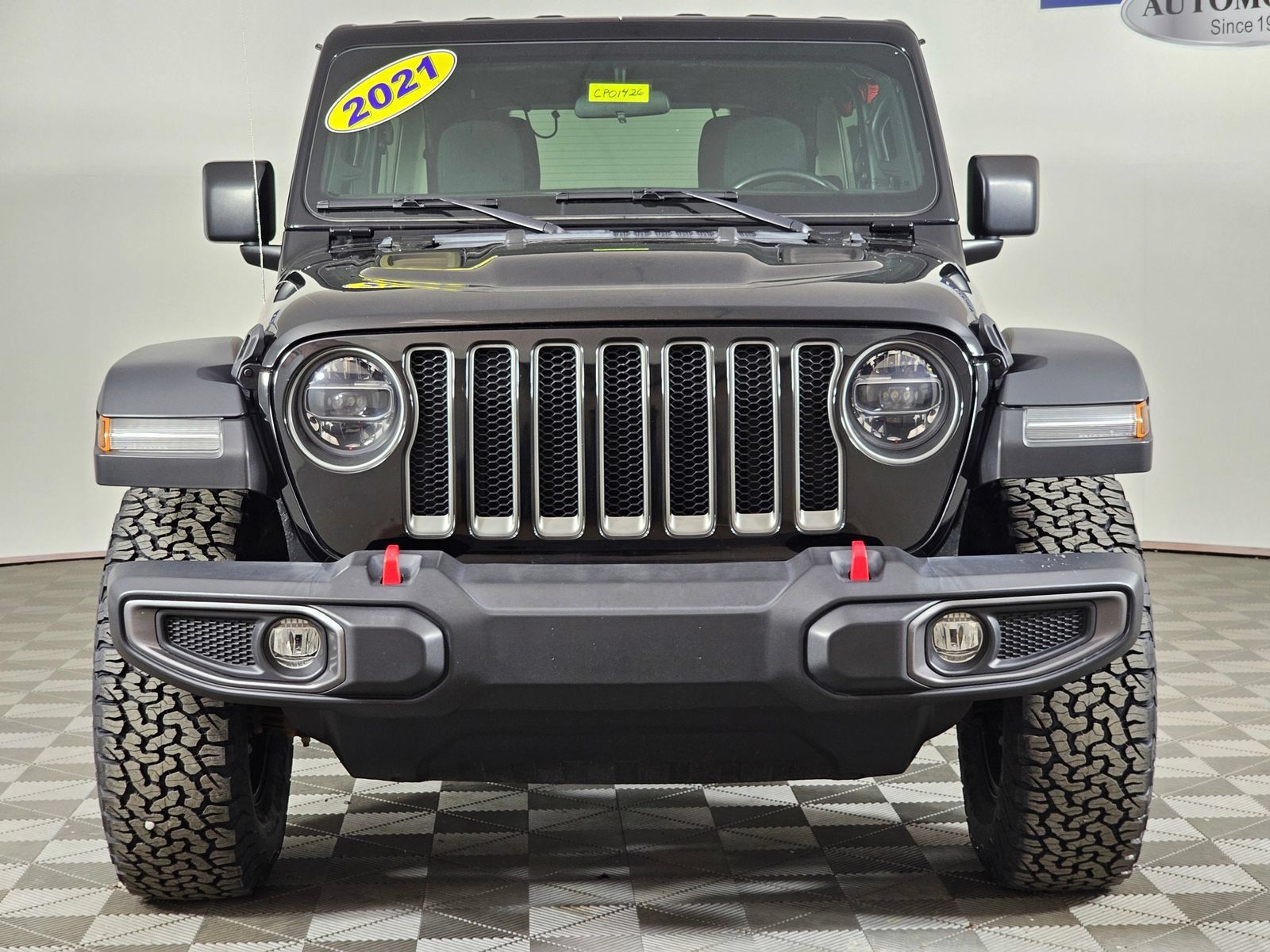 Used 2021 Jeep Wrangler Unlimited Rubicon w/ LED Lighting Group AWD/4WD image 38