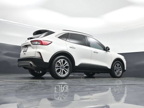 Used 2022 Ford Escape SEL w/ Technology Package FWD image 46