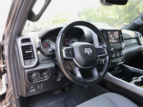 Used 2021 RAM 1500 Big Horn AWD/4WD image 18