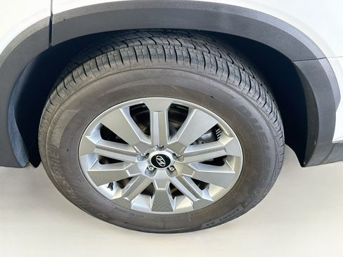 Used 2025 Hyundai Palisade SEL FWD image 11