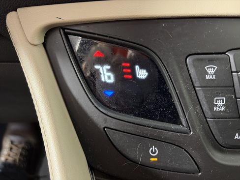 Used 2019 Buick Envision Premium image 24