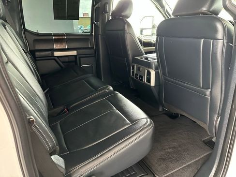 Used 2022 Ford F250 Lariat w/ Chrome Package AWD/4WD image 17