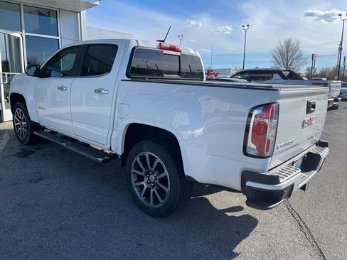 Used 2019 GMC Canyon Denali image 4