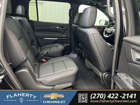 Used 2026 Chevrolet Traverse Z71 w/ Driver Confidence Package image 13