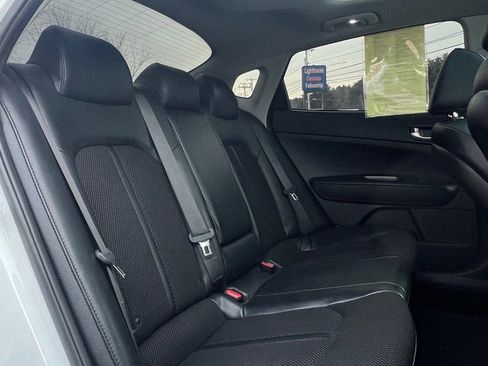 Used 2019 Kia Optima S w/ S Panoramic Sunroof Package image 12