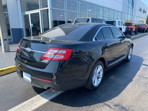Used 2017 Ford Taurus SEL w/ Equipment Group 201A image 9