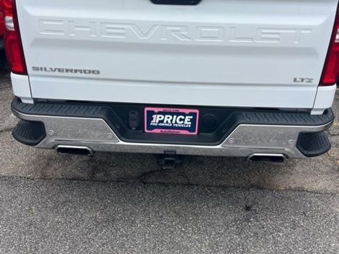 Used 2019 Chevrolet Silverado 1500 LTZ w/ Technology Package image 7