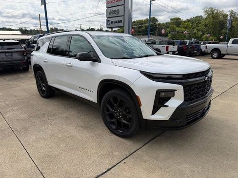 Used 2024 Chevrolet Traverse RS AWD/4WD image 1