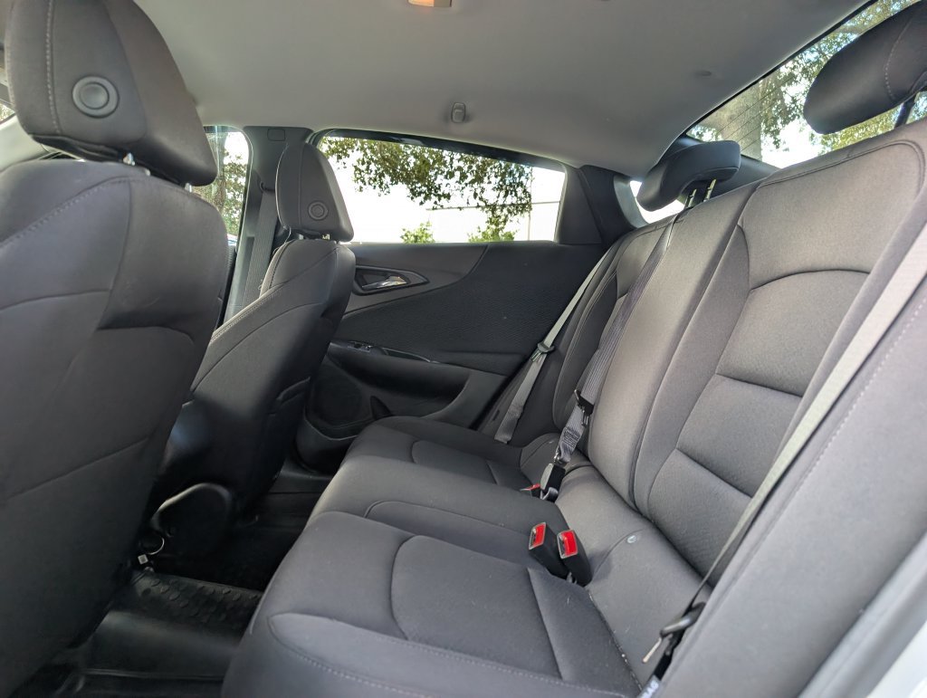 Used 2023 Chevrolet Malibu LS FWD image 17