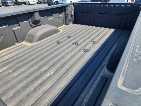 Used 2025 GMC Sierra 3500 Denali Ultimate image 12