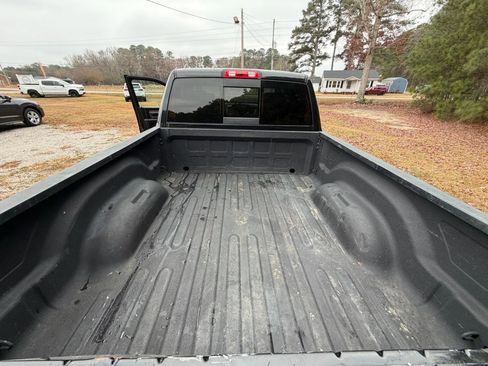 Used 2018 RAM 2500 Laramie image 18