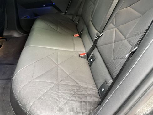 Used 2025 BMW iX xDrive50 w/ Premium Package image 21