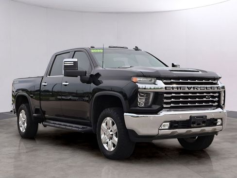 Used 2020 Chevrolet Silverado 2500 LTZ w/ LTZ Plus Package AWD/4WD image 3