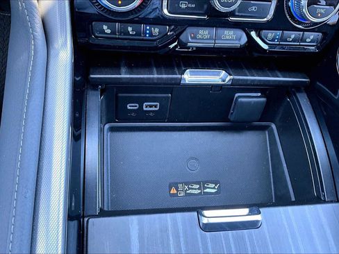 Used 2024 GMC Yukon Denali w/ Max Trailering Package AWD/4WD image 16