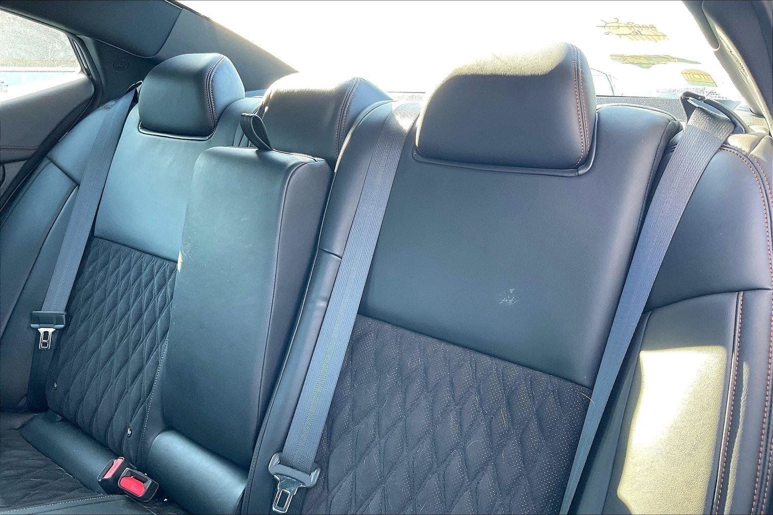 Certified 2020 Nissan Maxima SR w/ Sport Mat Group FWD image 5