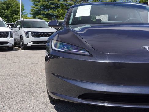 Used 2025 Tesla Model 3 Long Range RWD image 16
