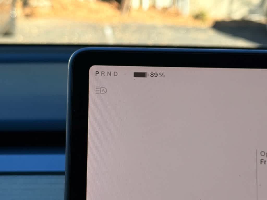 Used 2023 Tesla Model Y AWD image 19