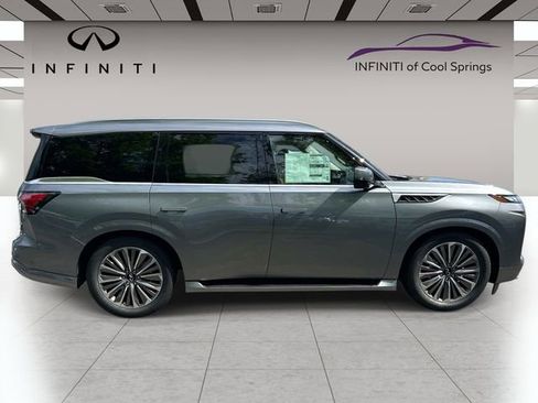 New 2026 INFINITI QX80 Luxe RWD image 8