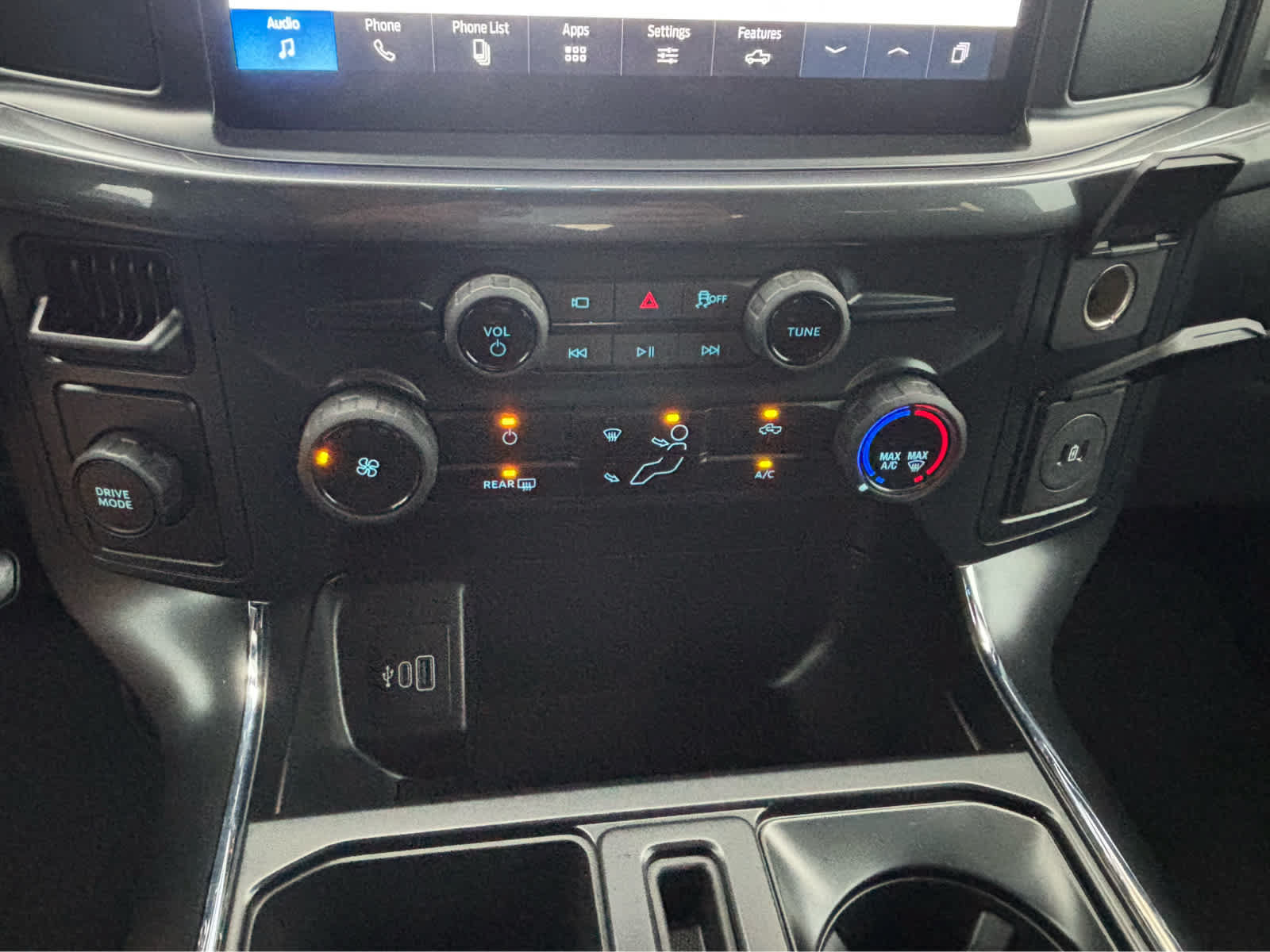 Used 2026 Ford F150 STX w/ Equipment Group 200A RWD image 23