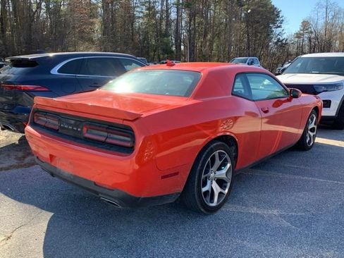 Used 2016 Dodge Challenger SXT Plus image 21