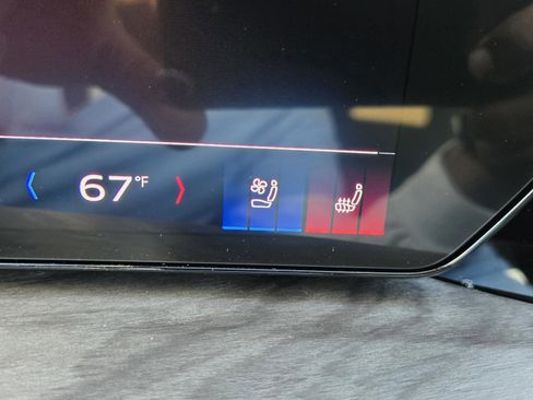 New 2025 Audi Q5 Premium Plus image 16