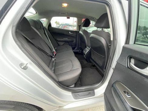 Used 2019 Kia Optima LX FWD image 13