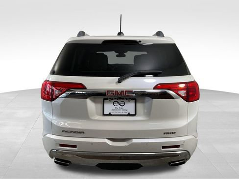 Used 2019 GMC Acadia Denali w/ Technology Package AWD/4WD image 8