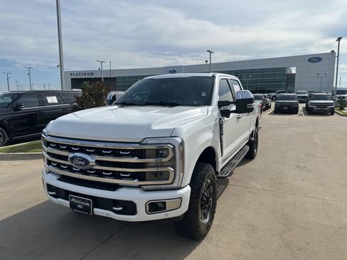 Used 2024 Ford F250 Platinum w/ Tremor Off-Road Package AWD/4WD image 24