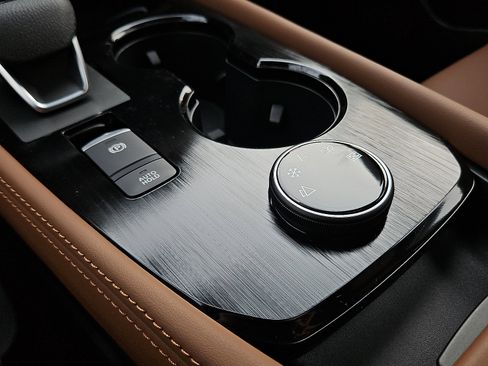 New 2026 Nissan Rogue Platinum image 19