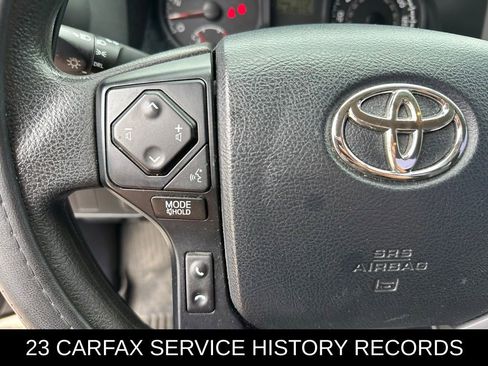 Used 2017 Toyota Tacoma SR AWD/4WD image 17