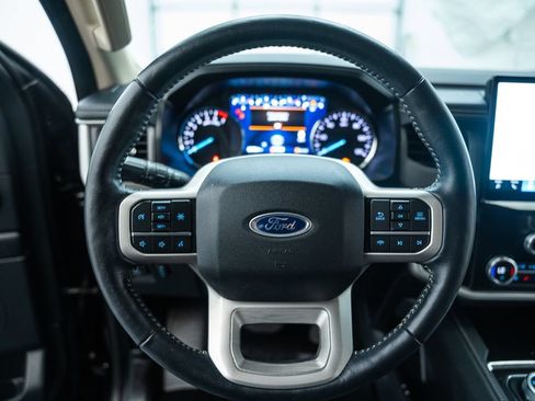Used 2022 Ford Expedition Max XLT AWD/4WD image 34
