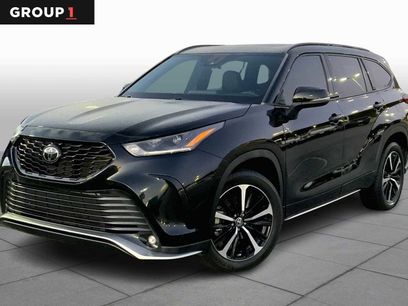Used 2022 Toyota Highlander XSE