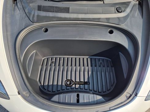 Used 2023 Tesla Model 3 Standard Range RWD image 40
