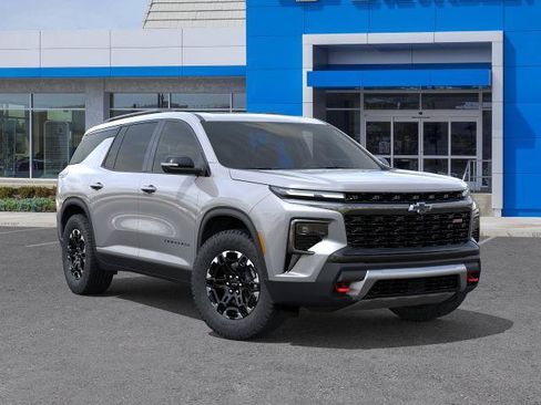 New 2027 Chevrolet Traverse Z71 w/ LPO, Floor Liner Package AWD/4WD image 31