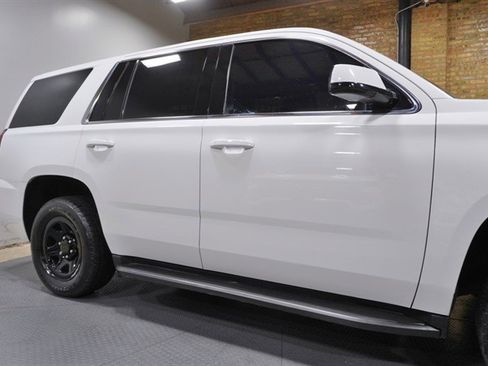 Used 2018 Chevrolet Tahoe 4WD image 9