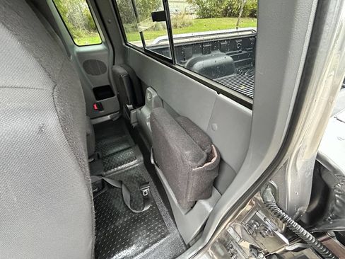 Used 2005 Ford Ranger XLT image 13