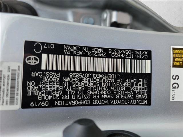 Used 2020 Toyota Corolla LE w/ Carpet Mat Package (TMS) FWD image 29