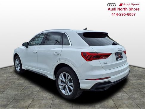 Certified 2023 Audi Q3 2.0T Premium w/ Convenience Package AWD/4WD image 4