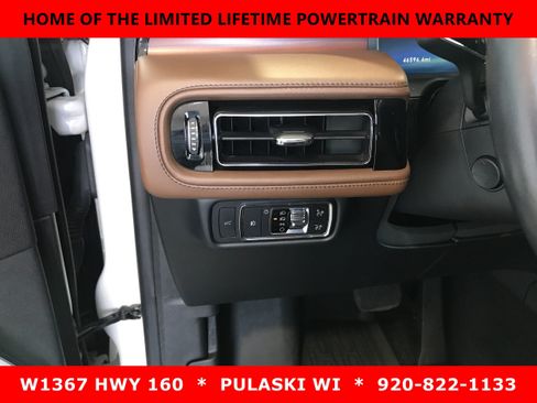 Used 2022 Lincoln Aviator Reserve w/ Equipment Group 201A AWD/4WD image 16