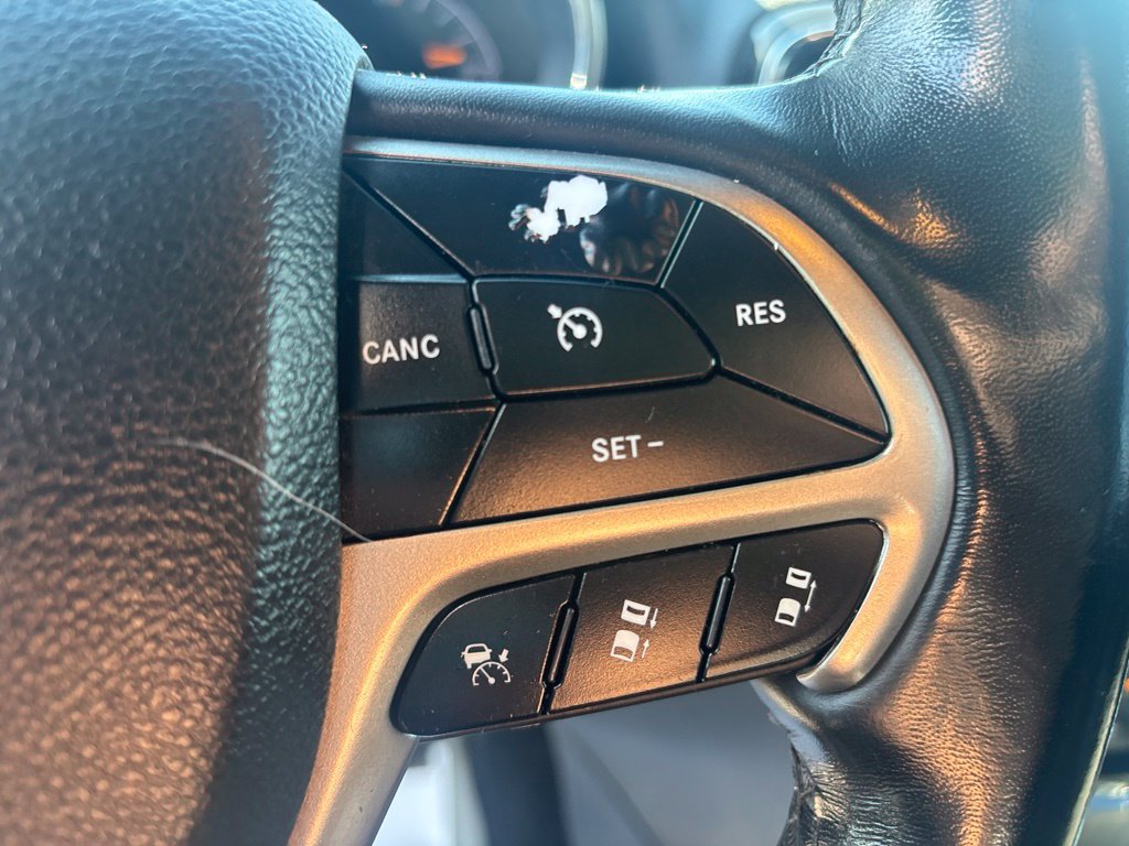 Used 2021 Jeep Grand Cherokee Limited w/ Luxury Group II AWD/4WD image 26